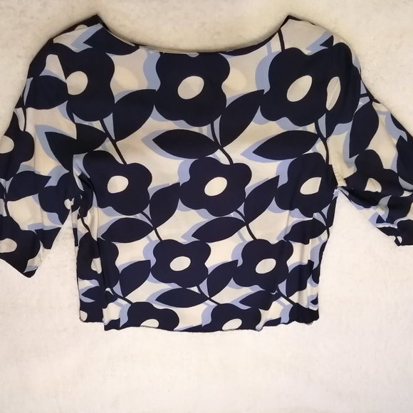 Floral navy blue blouse, H&M, size 8 - Picture 6 of 8